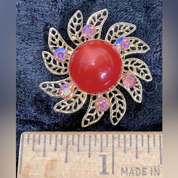 Coro Brooch Pin Goldtone Pink Moonglow Aurora Rhinestones Sunburst Flower Design - Picture 6 of 6